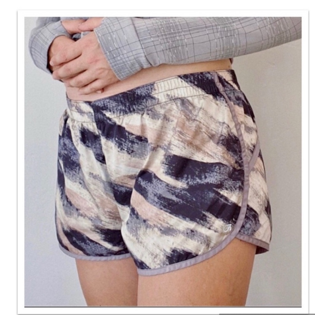 Gap Body Fit Watercolor Print Running Shorts - Size M
